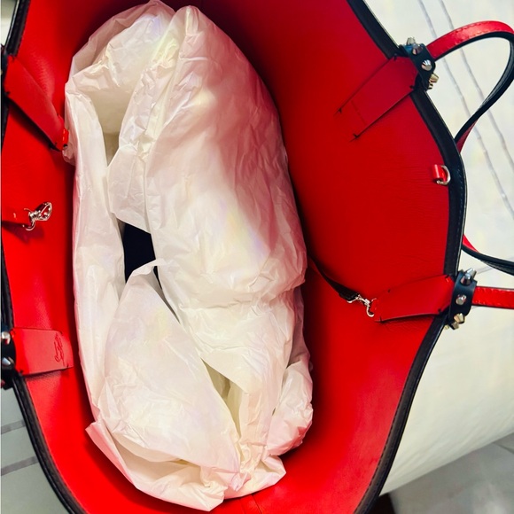 Christian Louboutin Black and Red Cityscape Tote - Picture 6 of 7